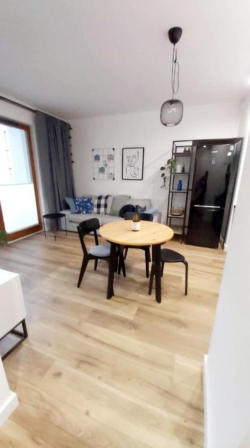 Apartament Zajezdnia Wrzeszcz Apartament Gdańsk