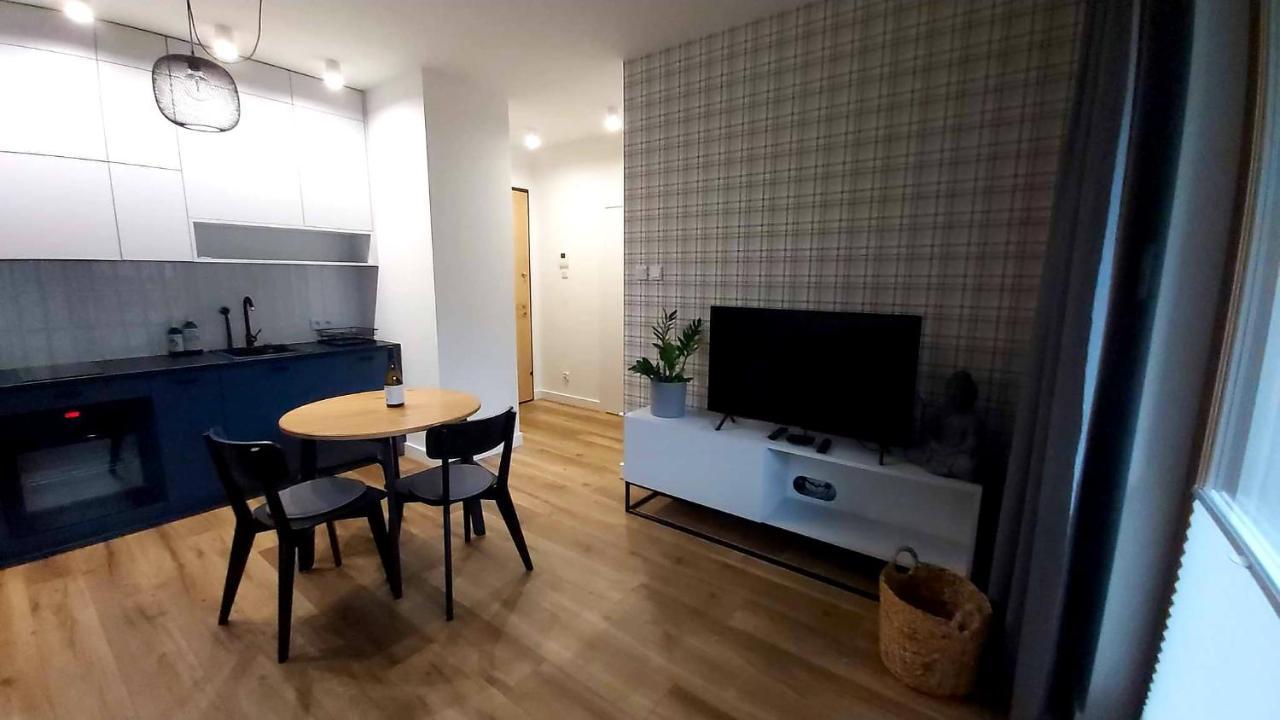 Apartament Zajezdnia Wrzeszcz Apartament *